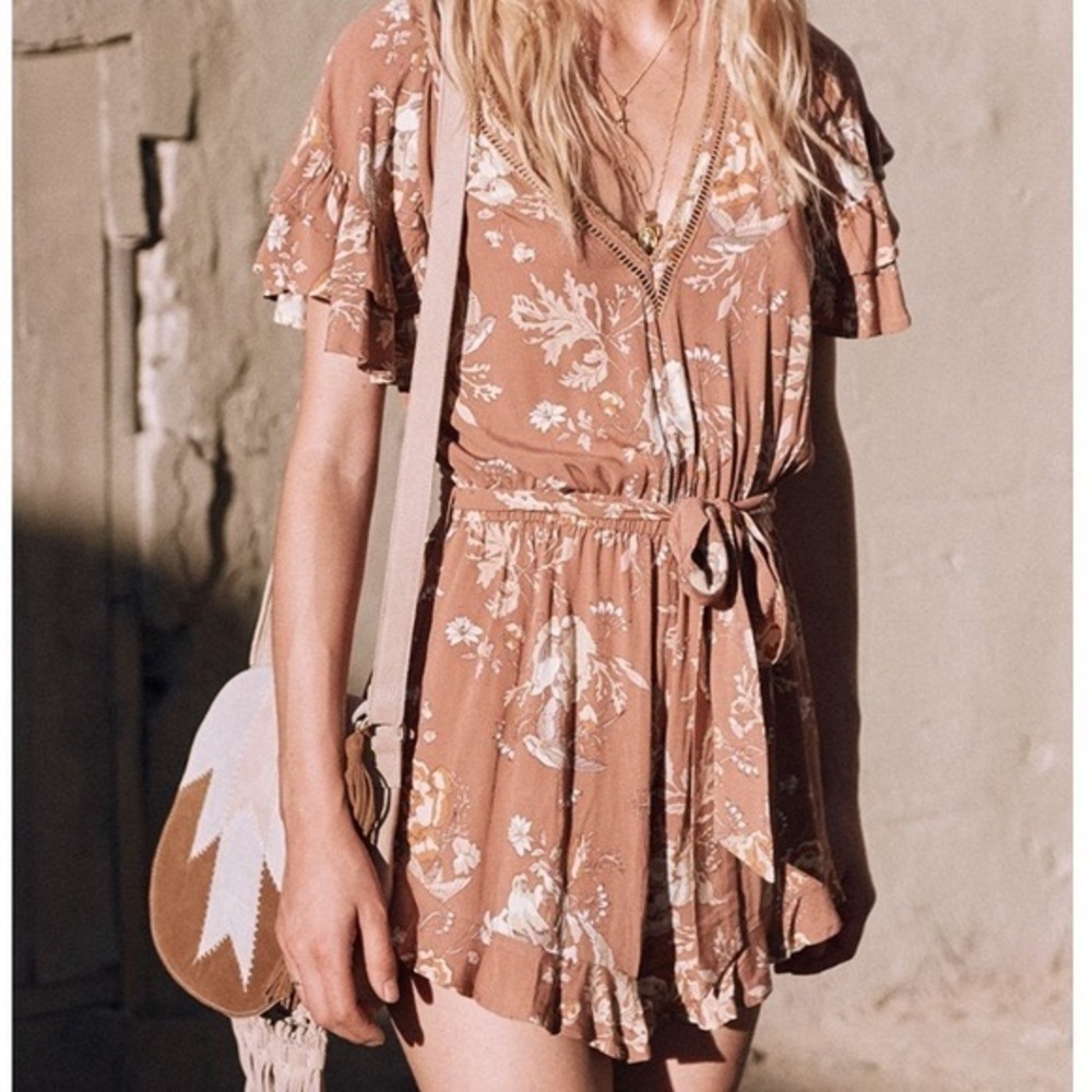 Spell & The Gypsy Romper - Picture 2 of 10